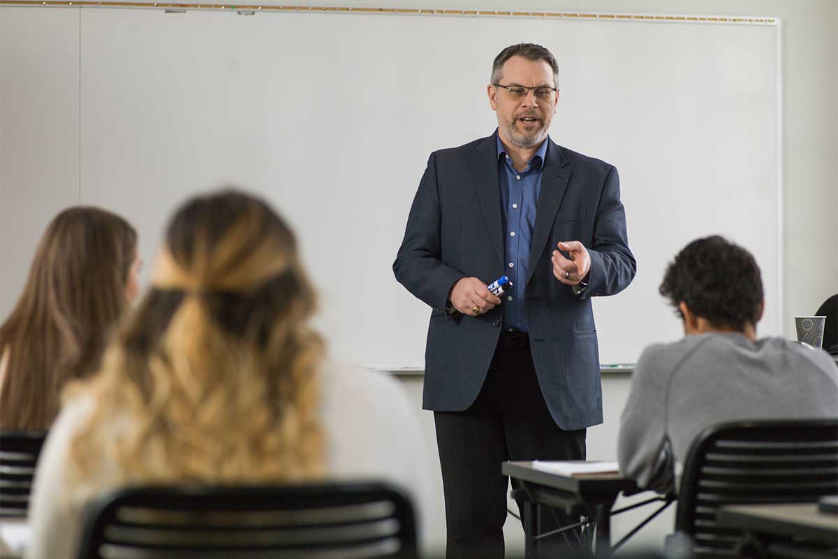 Students listening to a lecture in a clasroom